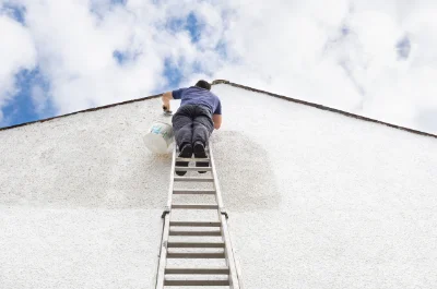 Peinture extérieure à Felce — façades et ravalement
